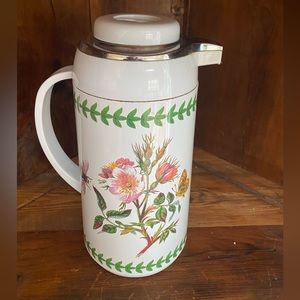Coffe/tea carafe or thermos. Portmeirion Garden Harvest pattern. Maker?